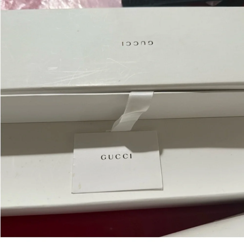 Gucci 2005 HOST PICK Limited edition diamond flower watch NWT Extraordinary Look